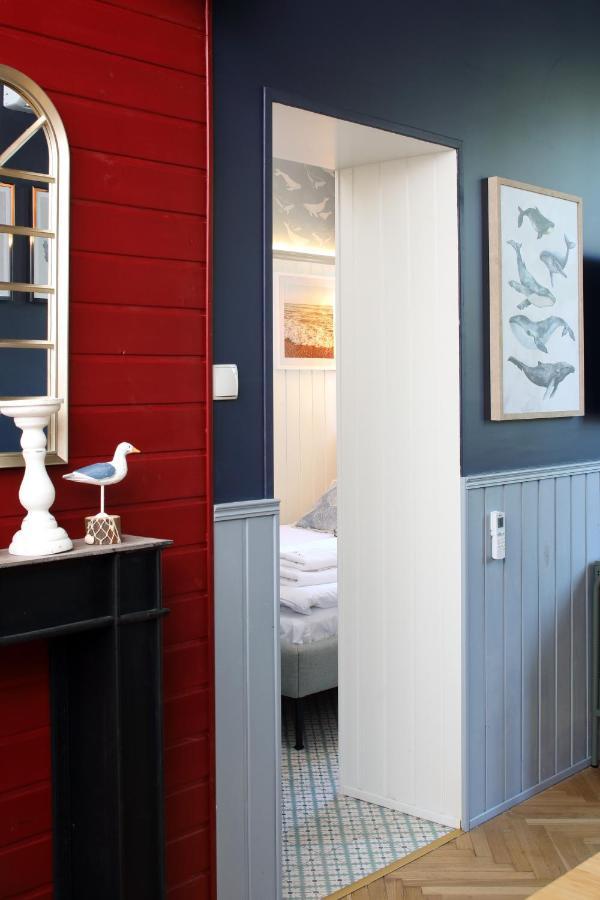 Red & Blue By Oneapartments Sopot Bagian luar foto