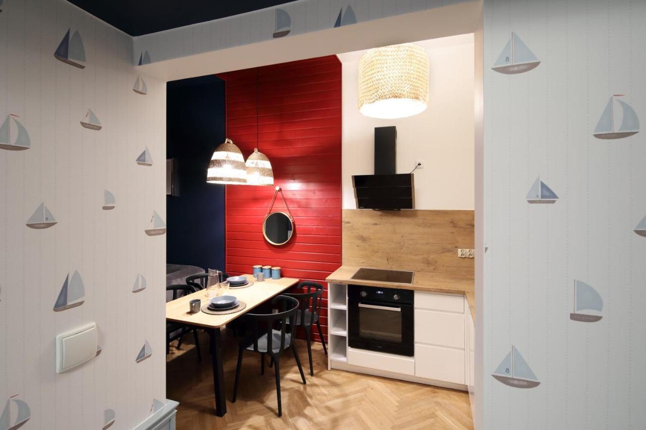 Red & Blue By Oneapartments Sopot Bagian luar foto
